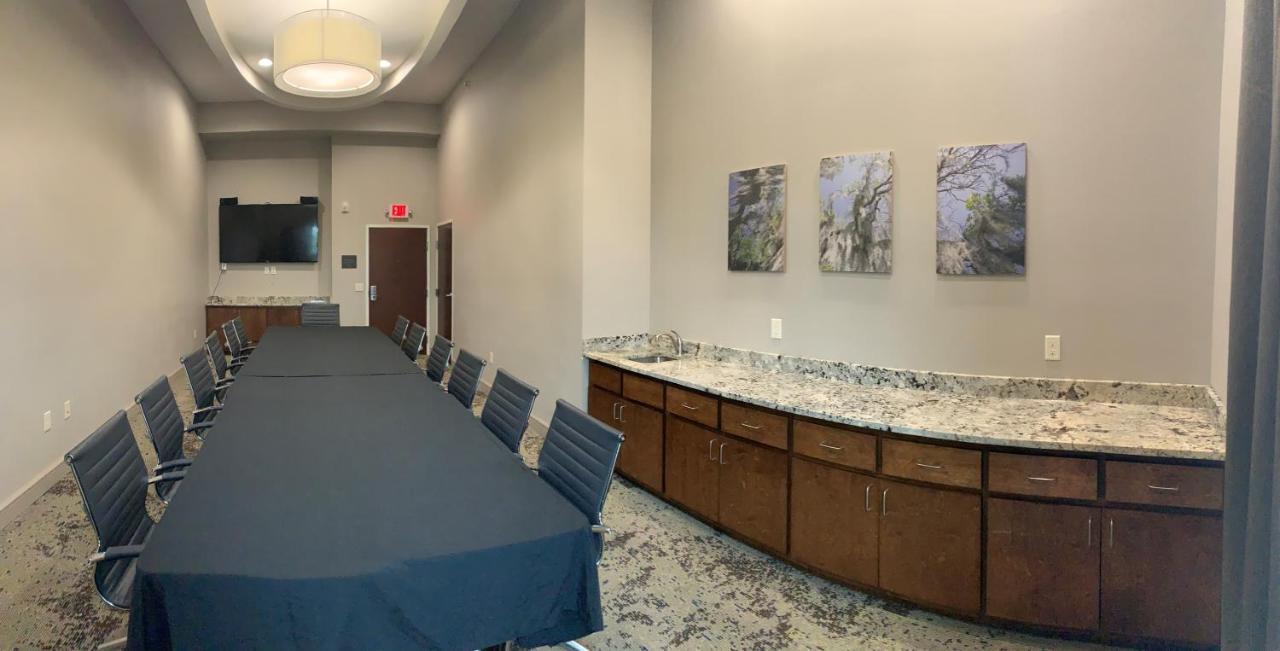 Comfort Inn & Suites Valdosta Zewnętrze zdjęcie